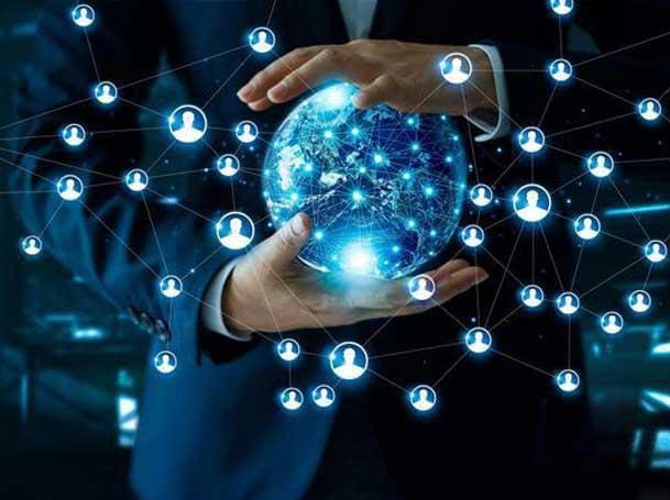 businessman-global-networks-1